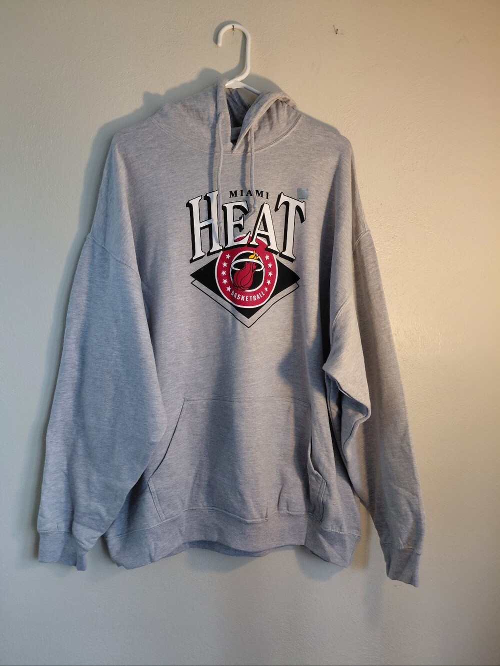NBA Miami Heat Gray Pullover Hoodie Sz 2XL